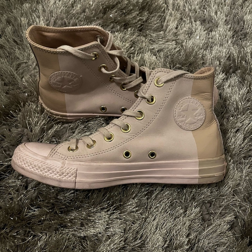 Chuck Taylor All Star Blocked Nubuck High Top Barely Rose
